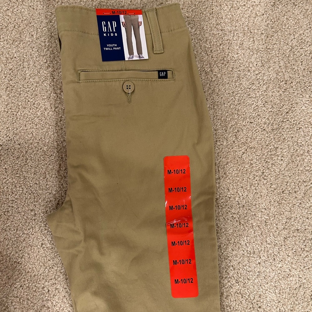 NWT GAP Kids Tan Chinos Size: M (10/12)